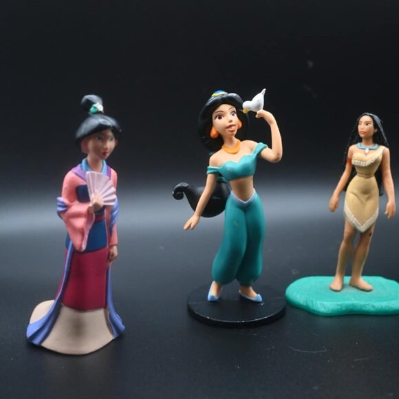 vintage disney figurine bundles - Pocahontas,  john smith,  mulan, jasmine - Picture 9 of 9